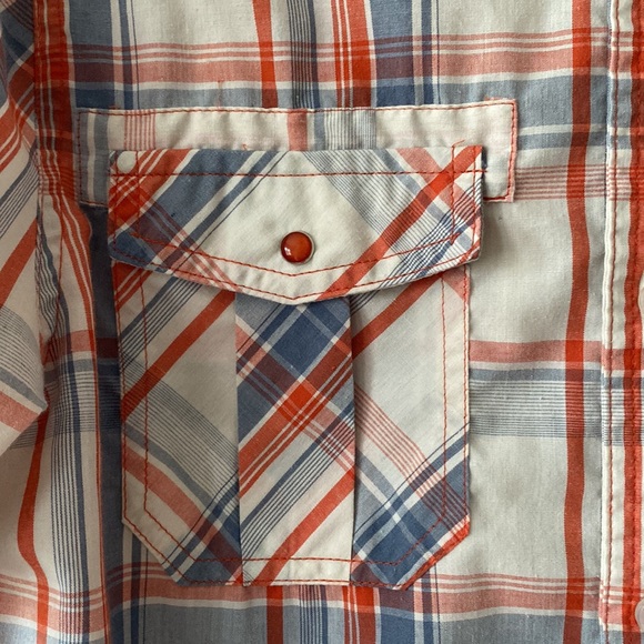 🍎Free with purchase-Straight Faded Short Sleeve Button Down Short - Picture 3 of 9